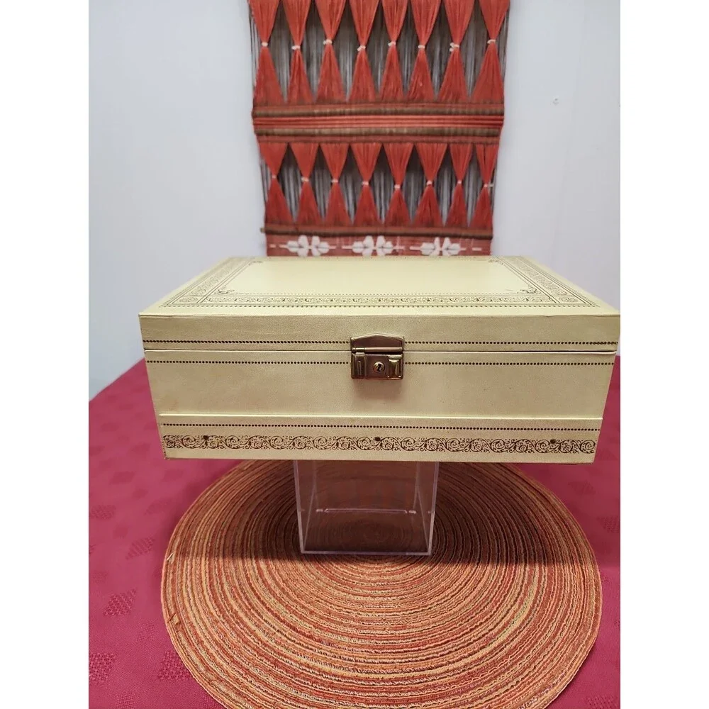 Vintage 1960's Mele & Co. Auto Open Jewelry Box W Original Key Red Velvet Lined